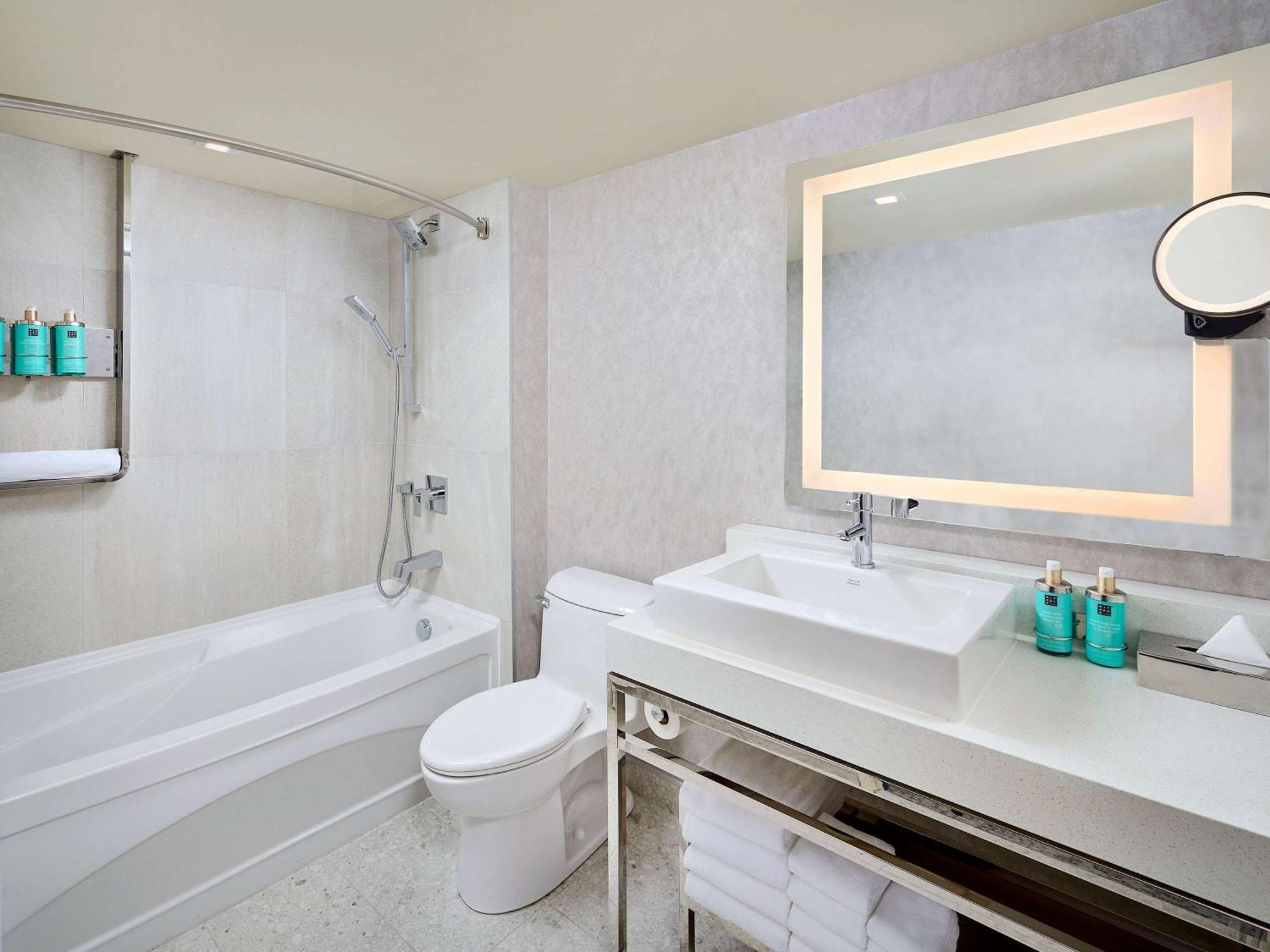 Novotel Toronto Vaughan Centre Eksteriør bilde