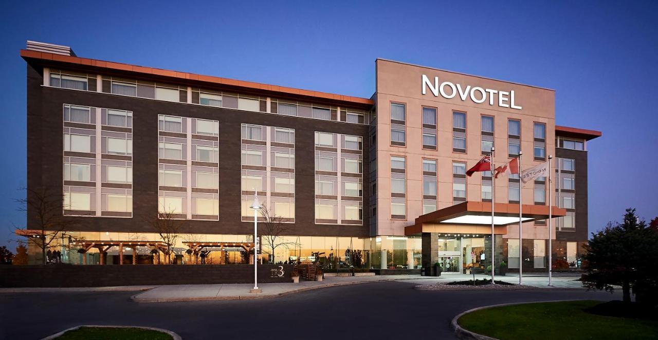 Novotel Toronto Vaughan Centre Eksteriør bilde
